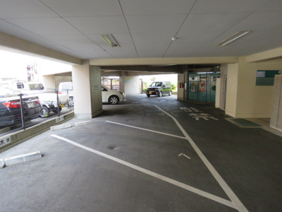 【駐車場】 | サンフレンドビル