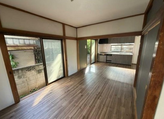船橋市馬込町のアパートの内装