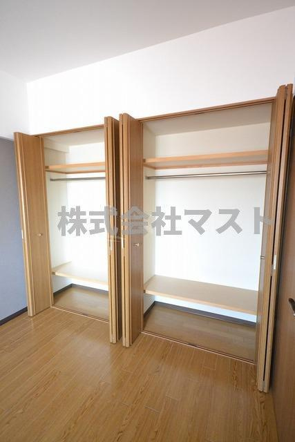 リアライズ花園町の収納
