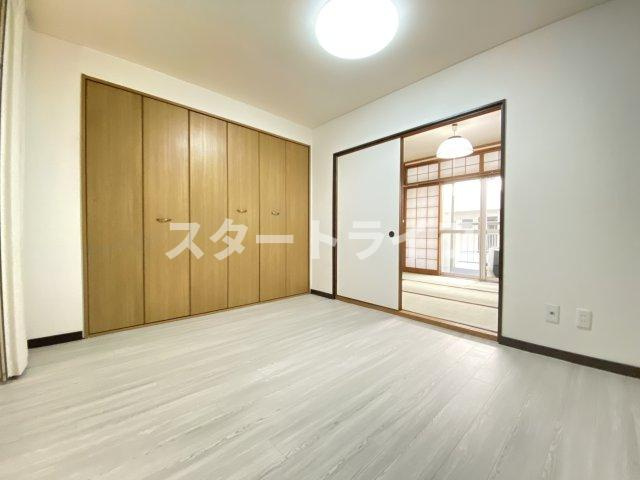 大阪市淀川区木川東４丁目の賃貸マンションの寝室
