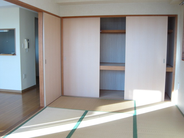 ※代表的な内装写真を掲載しております。