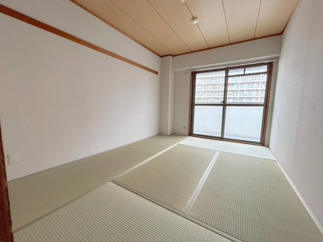 第3丸重グランドハイツの和室