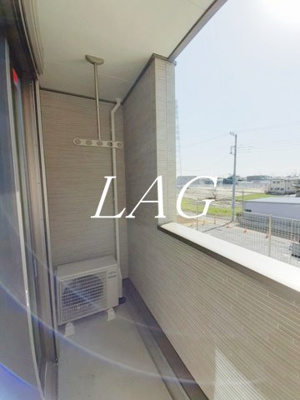 【バルコニー】 | リッシュ・リヴィエール | バルコニーです。