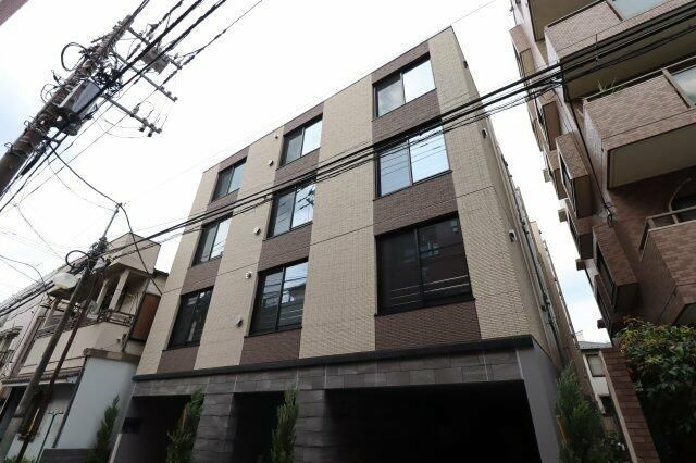 ＧＥＮＯＶＩＡ池袋