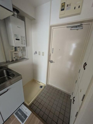 【玄関】 | コンフォート東中野  | 別号室の写真です