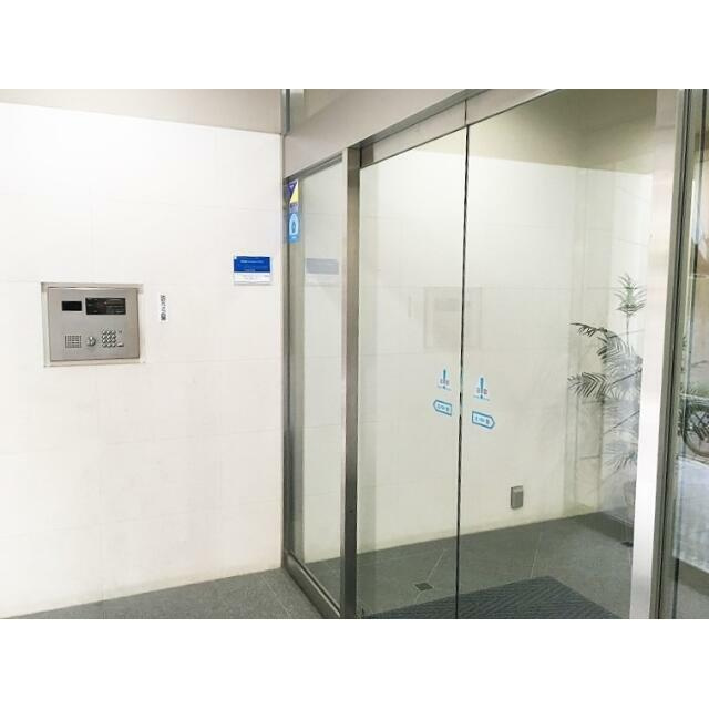 フレンシア麻布十番ノースのロビー