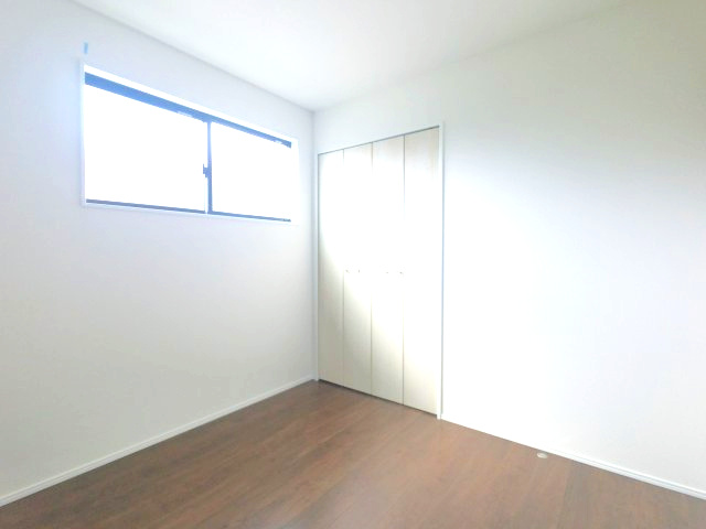 朝倉郡筑前町中牟田６期の洋室|明るい洋室