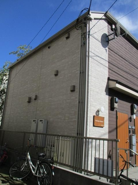 Wood Space Okusawaの外観