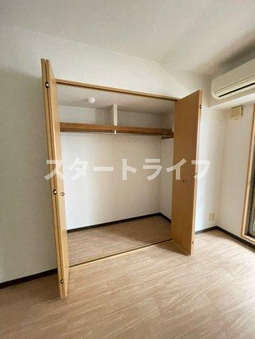 大阪市東淀川区東中島１丁目の賃貸マンションの収納