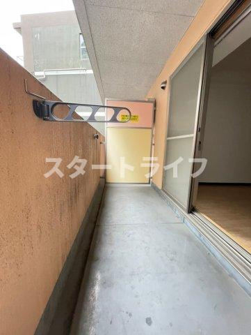 大阪市東淀川区東中島１丁目の賃貸マンションのバルコニー