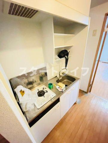 大阪市淀川区西中島６丁目の賃貸マンションのキッチン