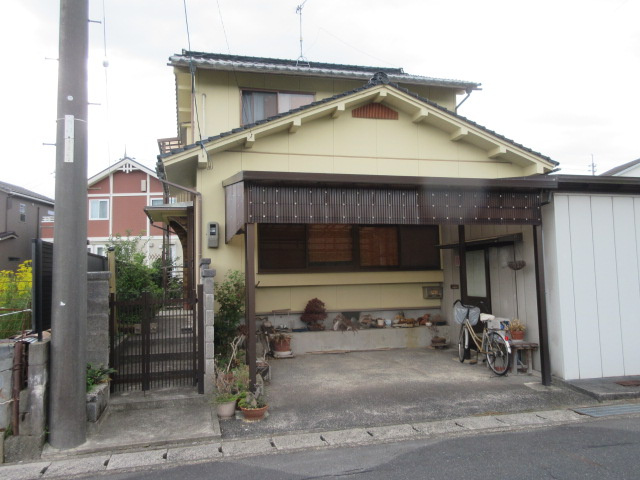鳥取市岩倉中古戸建の外観