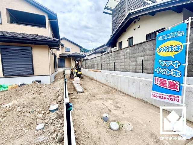 左京区修学院室町　1期の前面道路含む現地写真