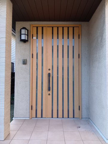 西琴芝２丁目中古戸建の玄関