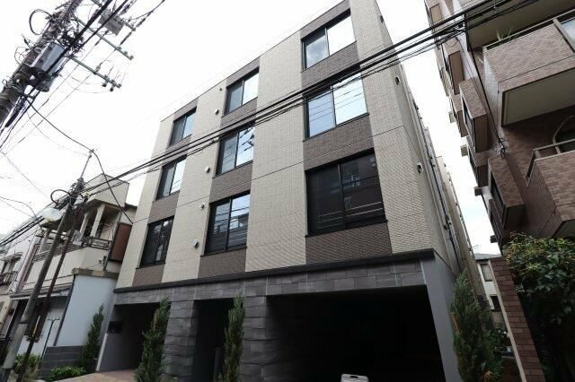 ＧＥＮＯＶＩＡ池袋の外観