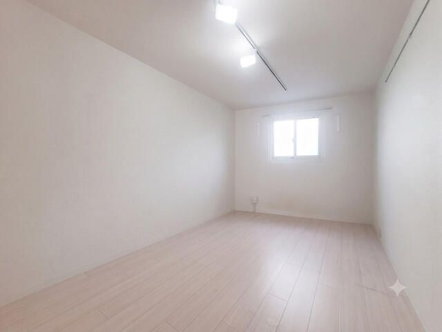 ＲＥＭＵ千川の居間・リビング