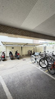 【駐車場】 | ライオンズマンション長興寺北 | バイク置き場
自転車置き場