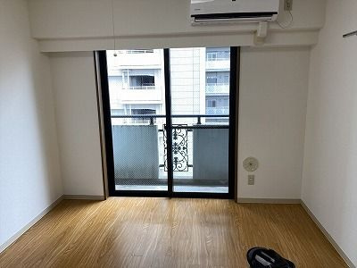 グリフィン川崎・西口弐番館の居間・リビング