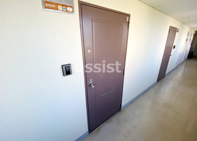 森田ビルの玄関|別号室の参考写真です