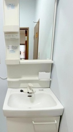 フォーシーズンの独立洗面台|※別部屋参考写真