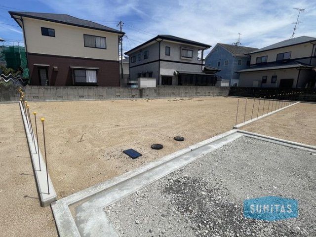 西垣生町　13区画