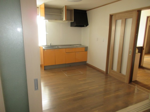 一戸建　小名浜花畑町20番地4の玄関