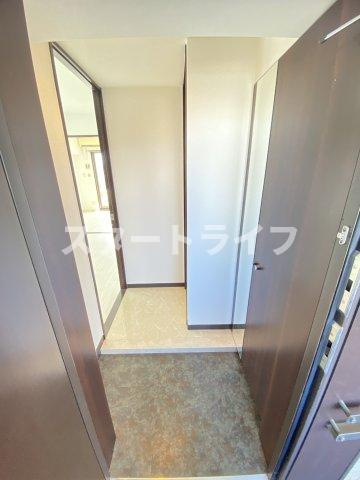 大阪市東淀川区東中島２丁目の賃貸マンションの玄関