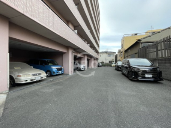 リアライズ花園町の駐車場|リアライズ花園町　駐車場