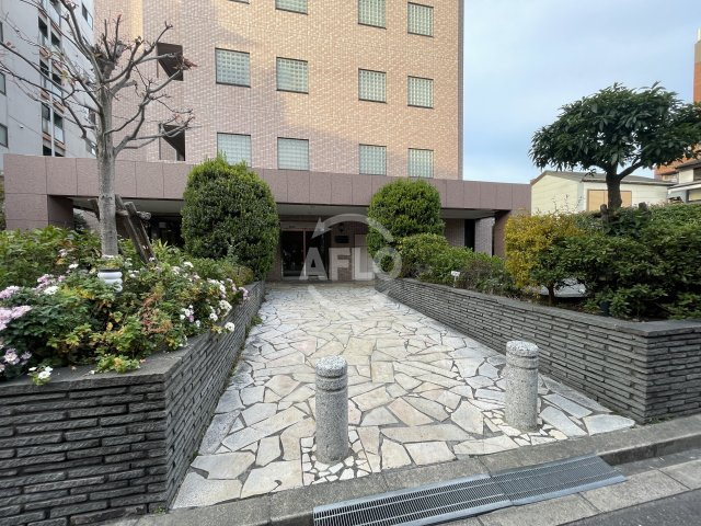 リアライズ花園町のエントランス|リアライズ花園町　エントランス