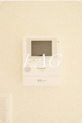 【セキュリティ】 | ユングフラウ | モニター付きインターホンになります。