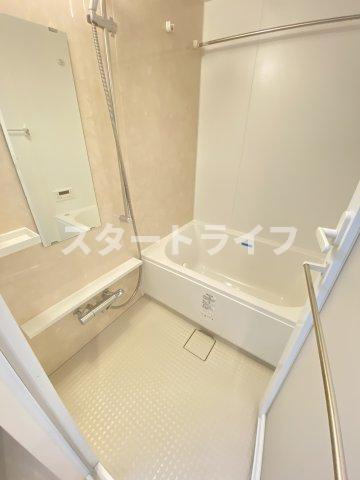 大阪市淀川区木川東１丁目の賃貸マンションの浴室