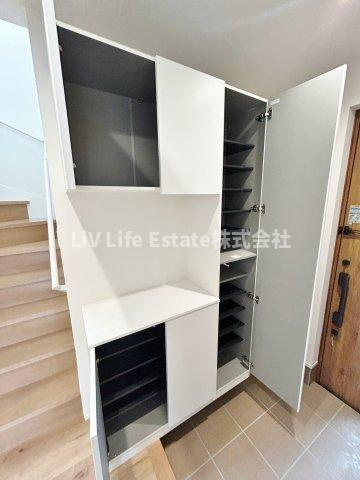 西原町5丁目貸家　A棟 
