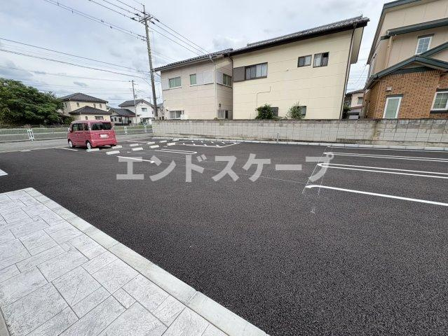 テラスＭ３　Ⅰの駐車場|高崎、前橋のお部屋探しはエンドスケープまで！お客様の理想お聞かせ下さい♪