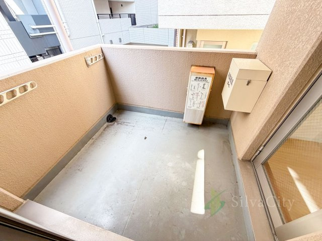 ジェイパーク渋谷イーストスクエアのバルコニー