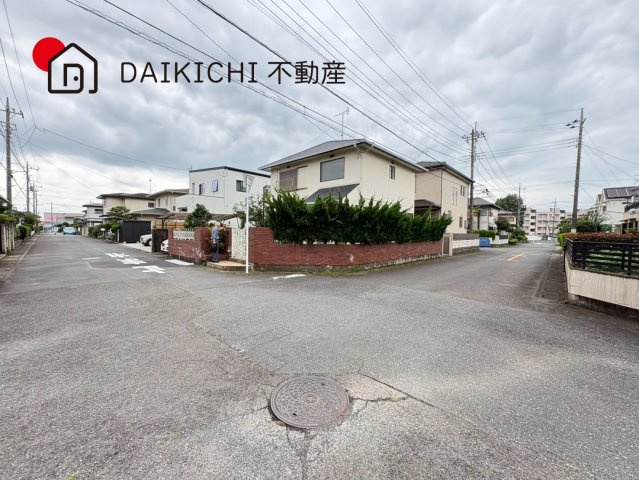 【前面道路含む現地写真】 | 北本市下石戸　中古戸建