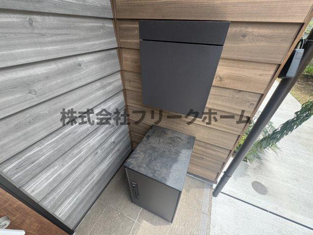 三鷹市井の頭１丁目のアパートの収納