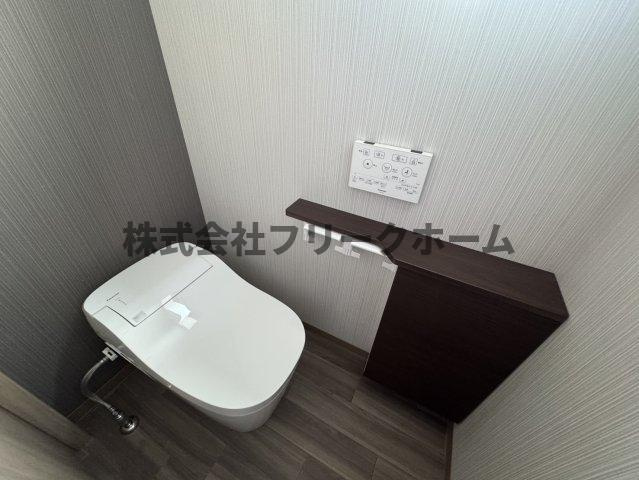 三鷹市井の頭１丁目のアパートのトイレ