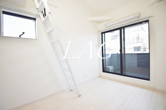 【居間・リビング】 | グランクオール潮見 | 洋室のお部屋です。