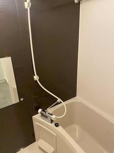 ＧＥＮＯＶＩＡ蕨の浴室
