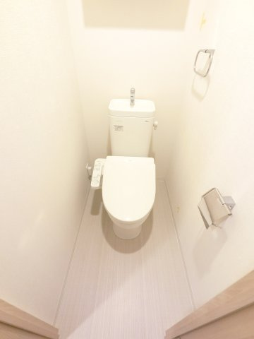 MAJESTIC千葉みなとのトイレ