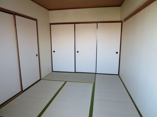 第5梅野ビルの収納
