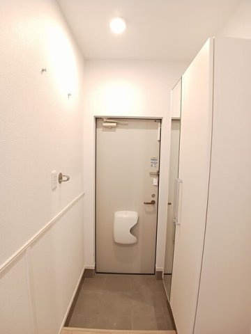 ゼファーⅡの玄関