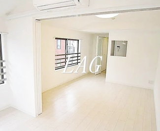 【居間・リビング】 | ビバリーホームズ練馬桜台 | 洋室のお部屋です。