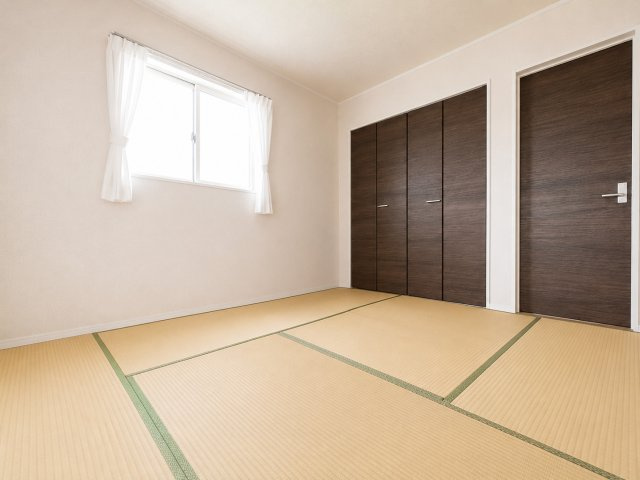 ひたちなか市稲田１丁目　中古戸建の和室|※画像の一部はAIを用いて加工・編集しています。実際の状況と異なる場合がありますので、ご了承下さい。