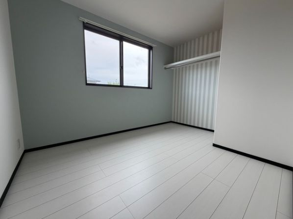 曽於市末吉町諏訪方の中古一戸建の洋室