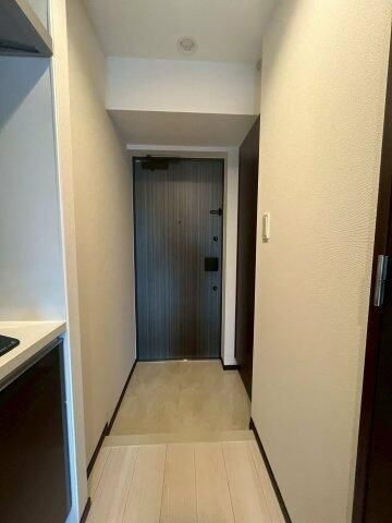ＧＥＮＯＶＩＡ西川口Ⅲの玄関