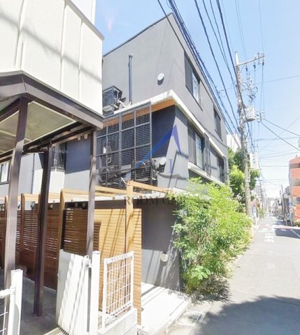 Trias381のエントランス|エントランスです。