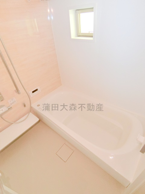 山王3丁目戸建の浴室