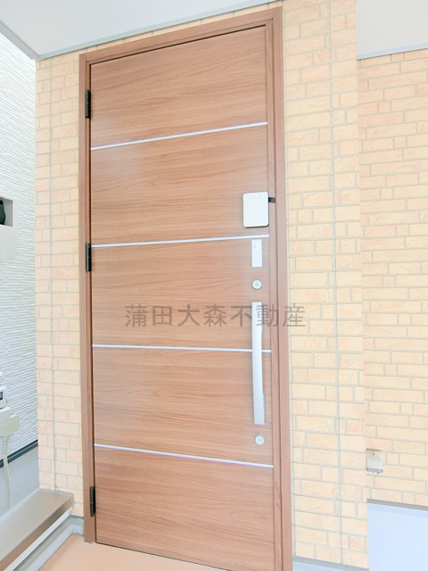山王3丁目戸建の玄関