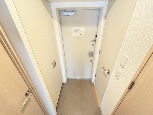 アーバネックス新大阪の玄関